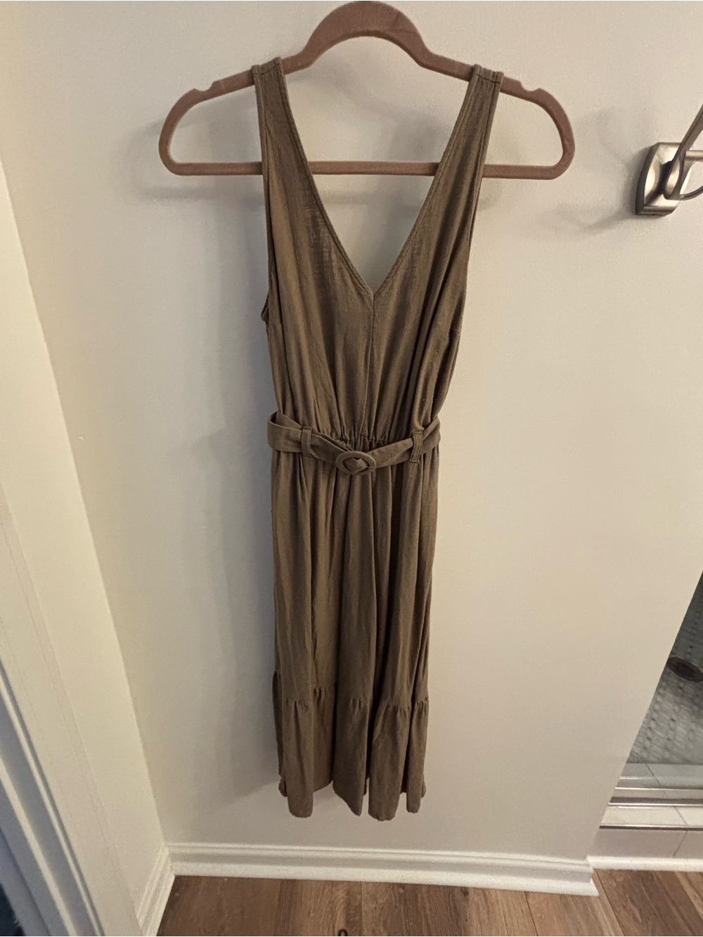 Nine West Sleeveless Olive Maxi Dress with Tie Belt